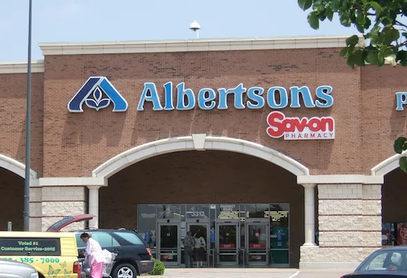 Albertsons expands Rx distribution with McKesson