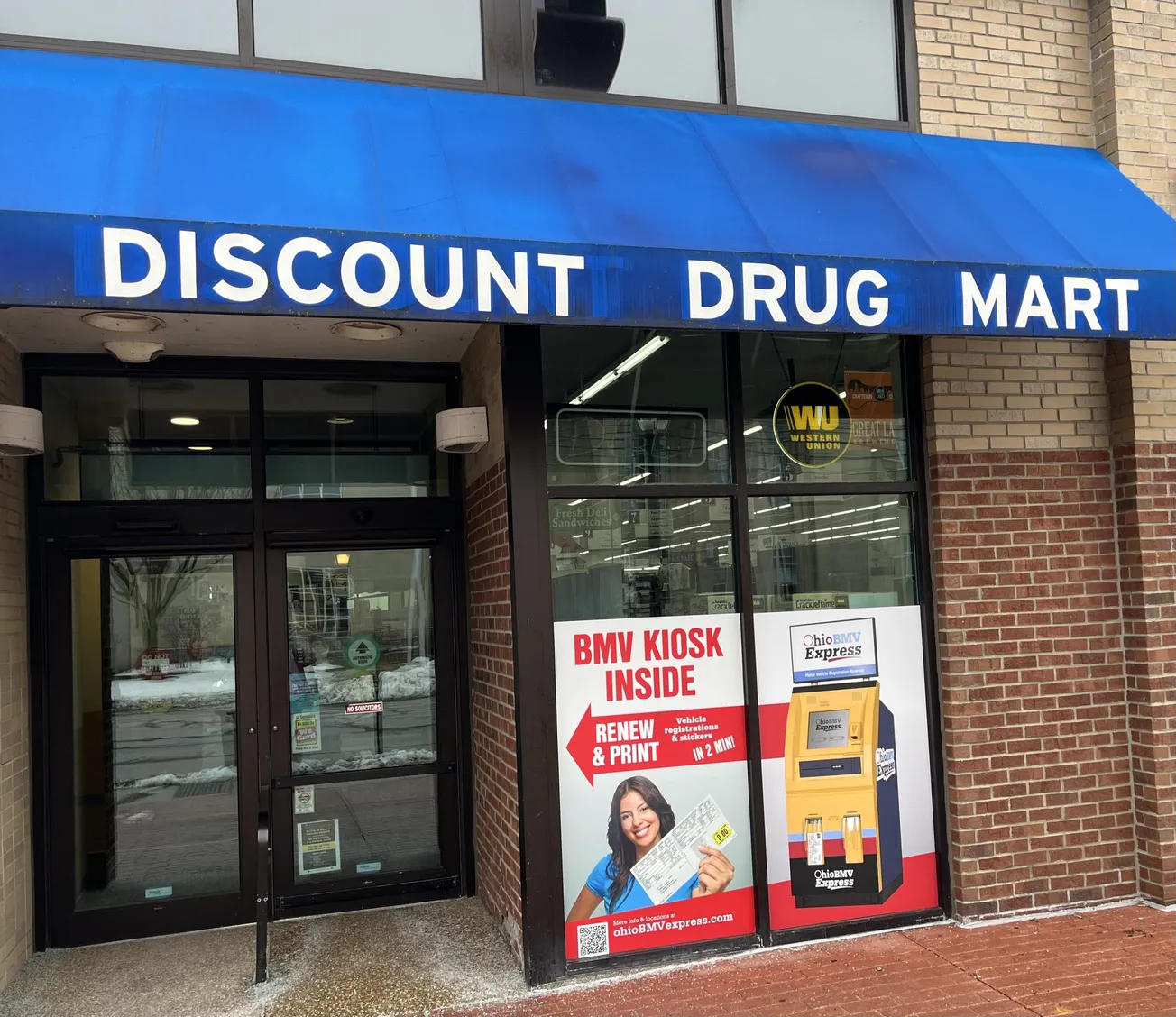 Discount Drug Mart adds self-service registration kiosk