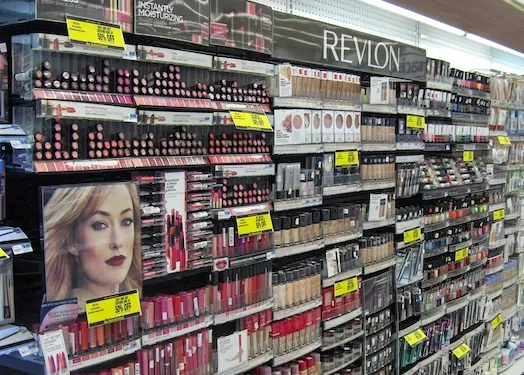 Revlon closes Elizabeth Arden acquisition