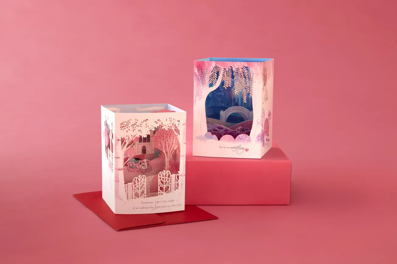 Hallmark Paper Wonder Cards make Valentine’s Day even more special