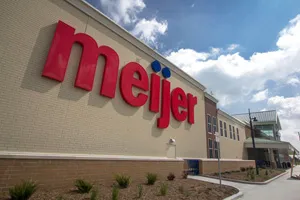 Meijer promotes holiday spirit with in-store caroling