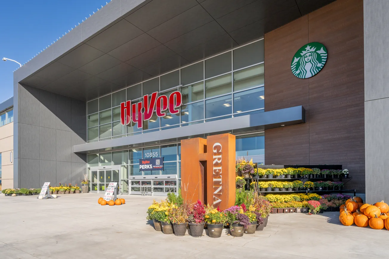 Hy-Vee named Best Grocery Store in America in USA TODAY’s 10Best Readers’ Choice Awards