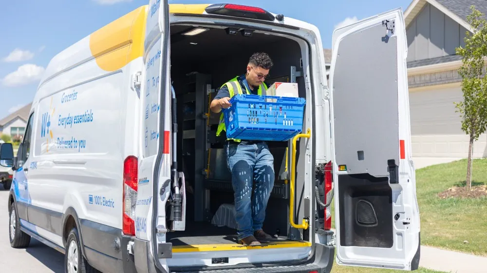 Geospatial tech helping Walmart expand delivery coverage