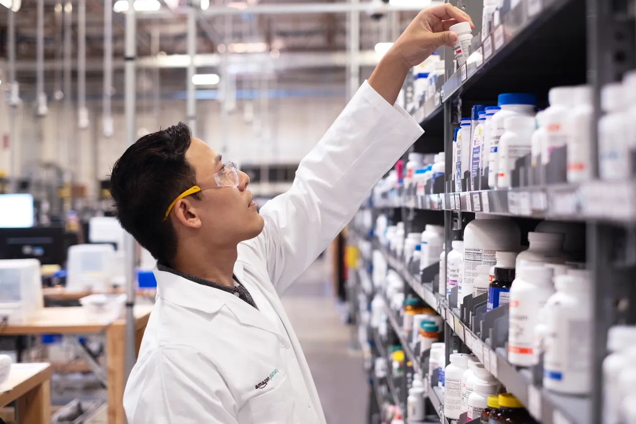 Amazon expands health care services across greater Chicago area