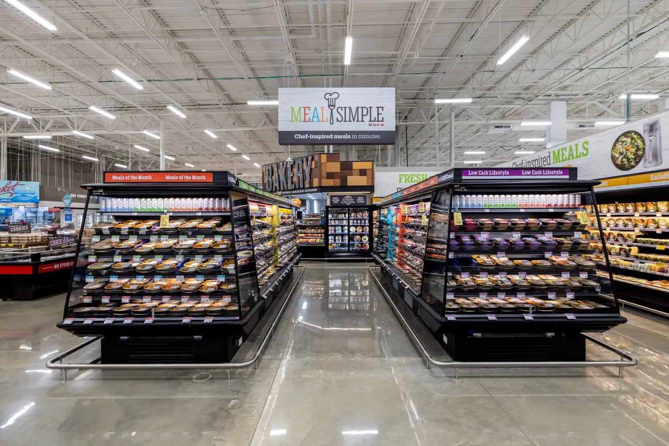 Grocers bring a cornucopia of foodservice options