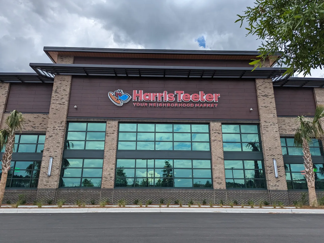 Harris Teeter kicks off Happier, Healthier initiative to support healthier living