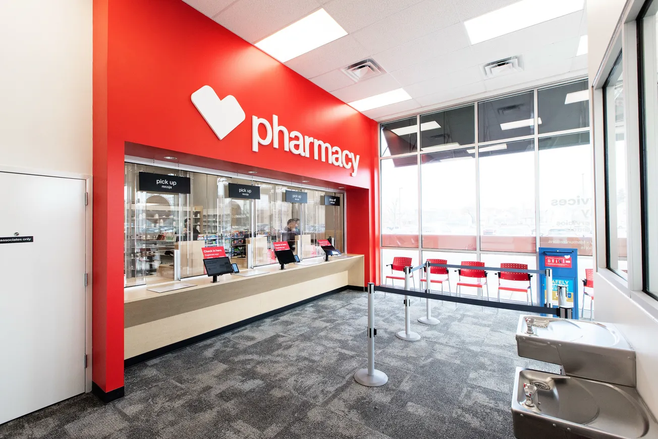 CVS Pharmacy celebrates opening of first pharmacy-only location in Chicago